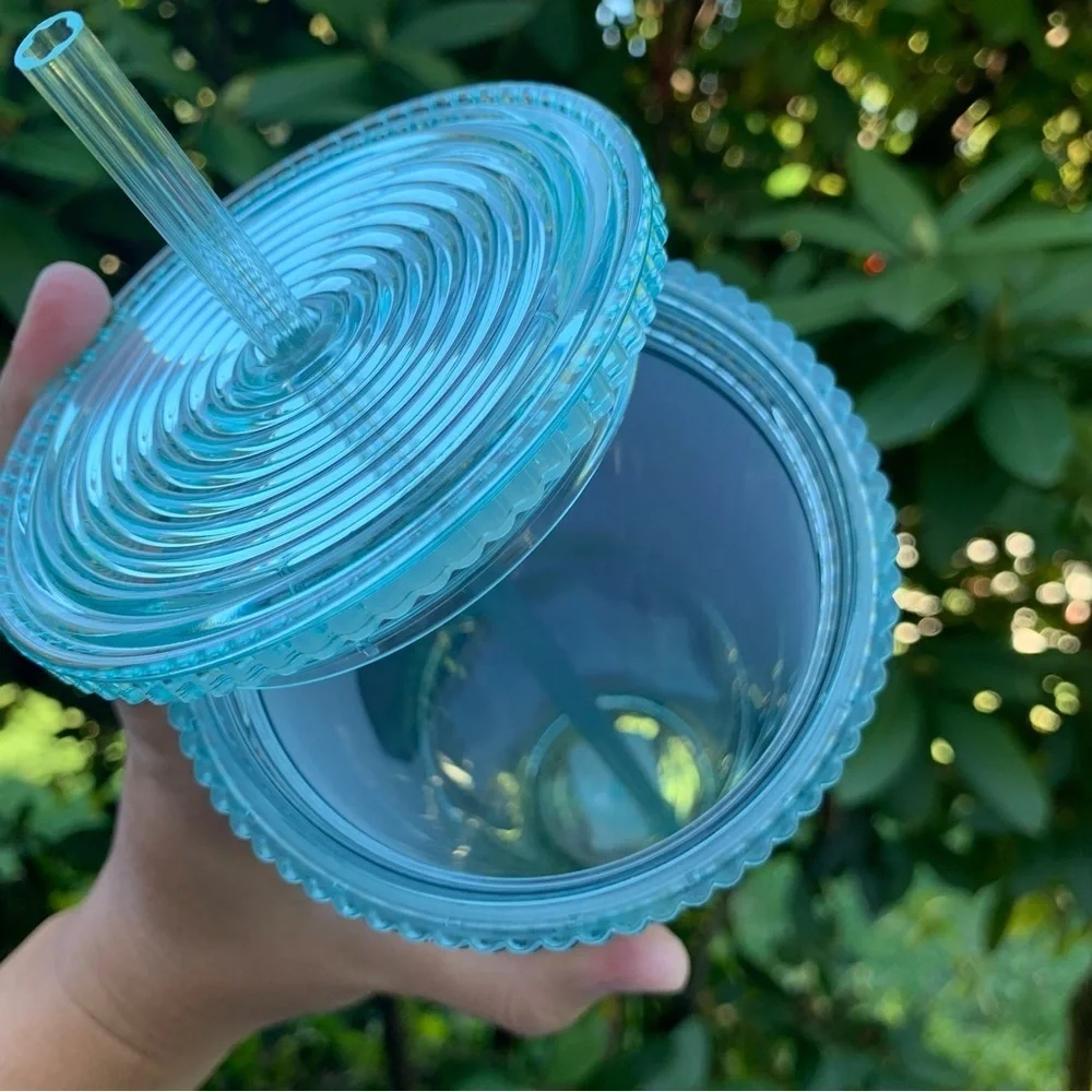 STARBUCKS | NWT Mermaid Scales Iridescent Tumbler with Siren and Star Straw 24oz